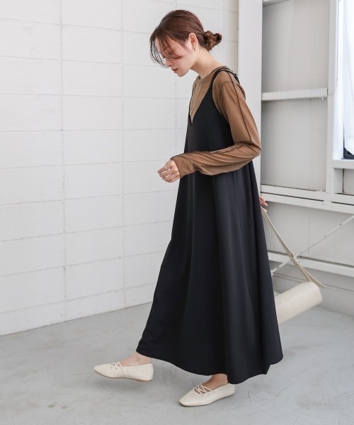 Bab(バブ)の「【S・Mサイズ展開】【マタニティ】【イージーケア】イージージョーゼットフレアーキャミワンピース(ワンピース・レディース・ブルー/チャコールグレー/ブラック/アイボリー・MEDIUM/SMALL)」の10枚目の写真