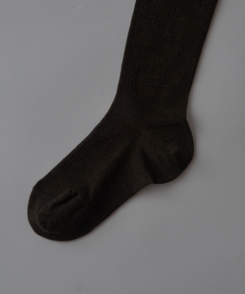 MARCOMONDE（マルコモンド）の「【MARCOMONDE】wool wide ribbed tights 240N5/1W-T（タイツ/ストッキング・レディース・グレー/アイボリー/ブラック/ダークブラウン・FREE）」の14枚目の写真