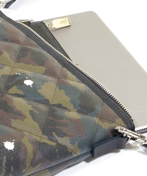 GENTIL BANDIT（ジャンティバンティ）の「GENTIL BANDIT（ジャンティバンティ）キルティングクロスボディ（ショルダーバッグ・メンズ・その他2/ブラック・F）」の8枚目の写真