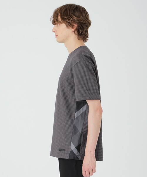 BLACK LABEL CRESTBRIDGE（ブラックレーベル・クレストブリッジ）の「テクスチャータックサイドチェックTシャツ（Tシャツ/カットソー・メンズ・グレー系その他/オフホワイト/ブラック・L/XL/M）」の15枚目の写真