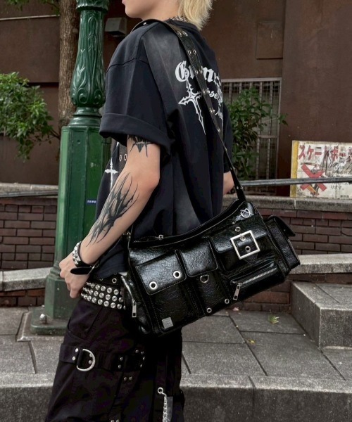 BLACKPURPLE(ブラックパープル)の「【BLACK PURPLE】Fortress Bag / 【ブラックパープル】フォートレスショルダーバッグ(ショルダーバッグ・メンズ・ブラック・ONE SIZE)」の13枚目の写真