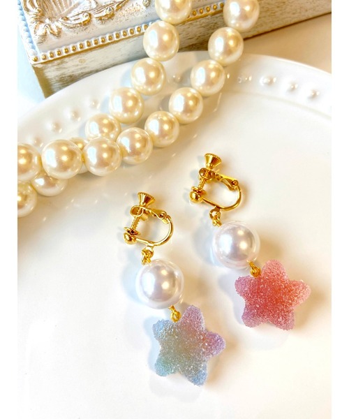 VIBGYOR(ヴィブジョー)の「【MUURABBTI】星のお菓子とパールイヤリング(MA)(イヤリング・レディース・その他1/その他2・FREE)」の1枚目の写真