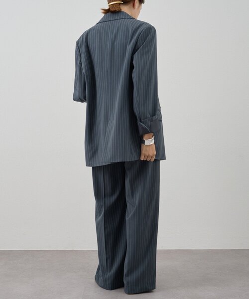 SHENERY(シーナリー)の「《セットアイテム》ストライプビッグジャケット(テーラードジャケット・レディース・ネイビー/グレー・36/38)」の4枚目の写真