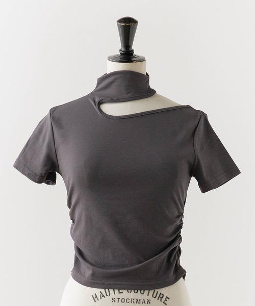 ROOPTOKYO（ループトウキョウ）の「Cutout Asymmetrical T-shirt / カットアウト アシンメトリー カットソー（Tシャツ/カットソー・レディース・ホワイト/カーキ/グレー/レッド/オートミール/ブラック・FREE）」の5枚目の写真