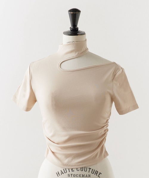 ROOPTOKYO（ループトウキョウ）の「Cutout Asymmetrical T-shirt / カットアウト アシンメトリー カットソー（Tシャツ/カットソー・レディース・ホワイト/カーキ/グレー/レッド/オートミール/ブラック・FREE）」の17枚目の写真