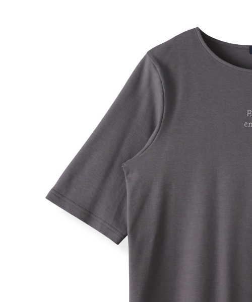 セール】【biyori】刺繍ロゴTシャツ≪洗濯機で洗える≫（Tシャツ