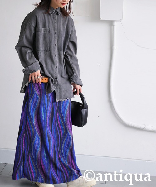antiqua（アンティカ）の「ヴィンテージ加工デニムシャツ（シャツ/ブラウス・レディース・グレー/ブルー・ONESIZE）」の5枚目の写真