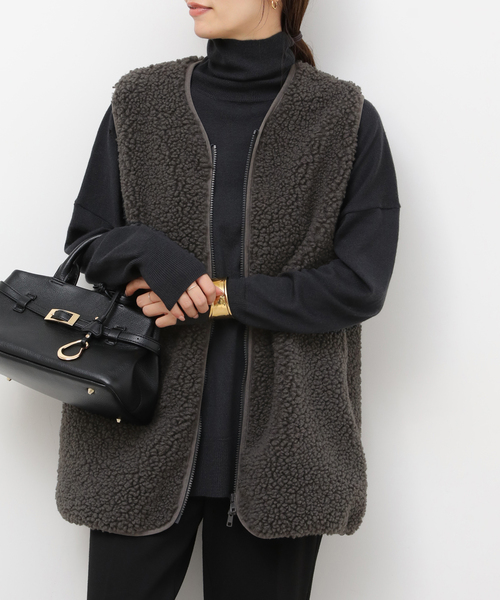 Champion（チャンピオン）の「《追加》別注【Champion/チャンピオン】ボアフリースベスト（ベスト・レディース・ネイビー/ベージュ/チャコールグレー・FREE）」の7枚目の写真