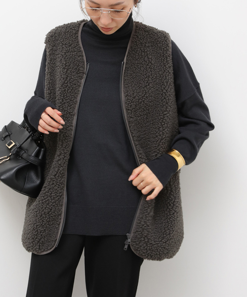 Champion（チャンピオン）の「《追加》別注【Champion/チャンピオン】ボアフリースベスト（ベスト・レディース・ネイビー/ベージュ/チャコールグレー・FREE）」の9枚目の写真