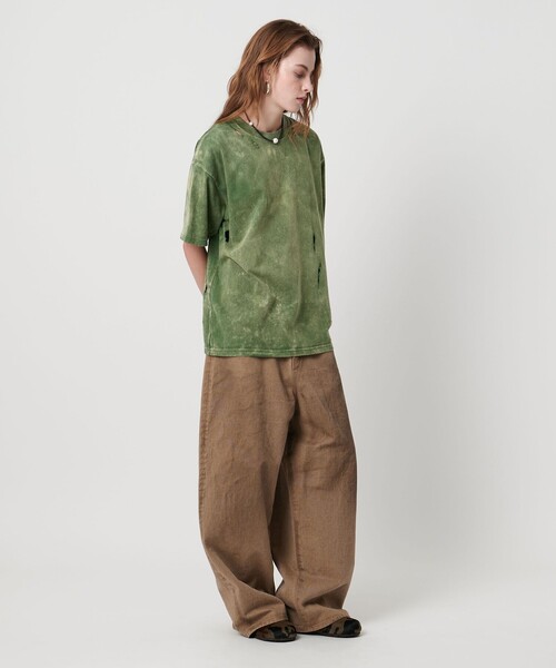 ASTRAET（アストラット）の「＜ASTRAET＞コットン アシッド/ダメージ クルーネックTシャツ（Tシャツ/カットソー・レディース・オリーブ/ブラック/レッド/コバルトブルー・FREE）」の18枚目の写真