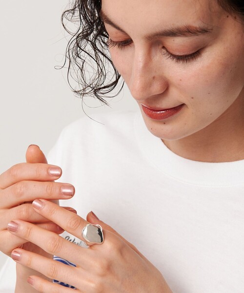 PHILIPPE AUDIBERT（フィリップ オーディベール）の「＜PHILIPPE AUDIBERT＞Gail リング/シルバーカラー（リング・レディース・シルバー・FREE）」の2枚目の写真