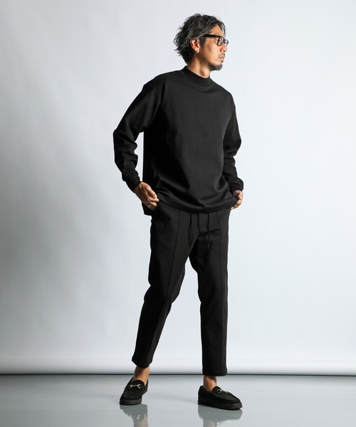 The DUFFER of ST.GEORGE（ザダファーオブセントジョージ）の「「AIR FLEX」SETUP MOCK NECK L/S TEE：機能素材 「エアフレックス」セットアップ モックネック ロンTEE（Tシャツ/カットソー・メンズ・チャコールグレー/ブラック・X-LARGE/LARGE/MEDIUM/SMALL）」の4枚目の写真