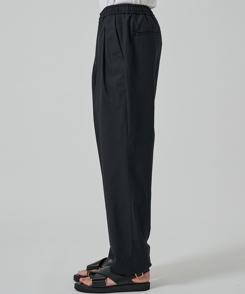 STUDIOUS（ステュディオス）の「ワイドテーパードパンツ（スラックス・メンズ・ブラック/ダークグレー/ネイビー・2/1/3）」の18枚目の写真