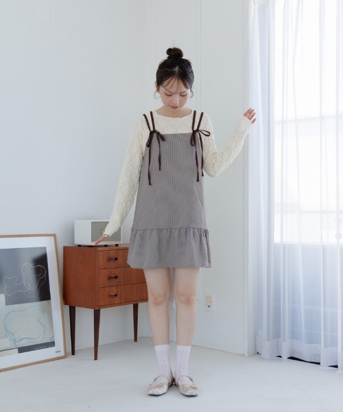 flower（フラワー）の「シャビーレーストップ（Tシャツ/カットソー・レディース・アイボリー/ブラック・FREE）」の17枚目の写真