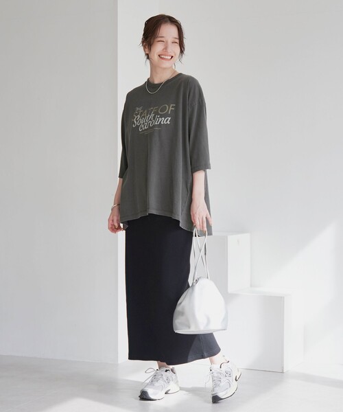 coen(コーエン)の「ピグメントドッキング布帛五分袖Tシャツ(Tシャツ/カットソー・レディース・オフホワイト/ベージュ/ダークグレー/ライトブルー・M/L)」の16枚目の写真