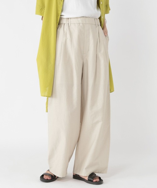 studio CLIP（スタディオクリップ）の「【接触冷感】タックワイドパンツ[プチ・プラスサイズあり]（その他パンツ・レディース・ベージュ/チャコール/ネイビー/アイボリー・MEDIUM/PF/ﾌﾘｰ(L)/LARGE）」の11枚目の写真