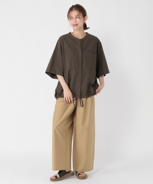 studio CLIP（スタディオクリップ）の「【接触冷感】タックワイドパンツ[プチ・プラスサイズあり]（その他パンツ・レディース・ベージュ/チャコール/ネイビー/アイボリー・MEDIUM/PF/ﾌﾘｰ(L)/LARGE）」の19枚目の写真