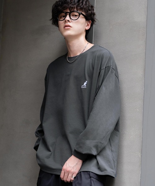 KANGOL(カンゴール)の「KANGOL カンゴール 別注コラボオーバーサイズワンポイントロゴ刺繍長袖Tシャツ(Tシャツ/カットソー・メンズ・ホワイト/ネイビー/ブラック/ホワイト系/ブラック系/チャコール/ブルー・M/L/XL)」の5枚目の写真