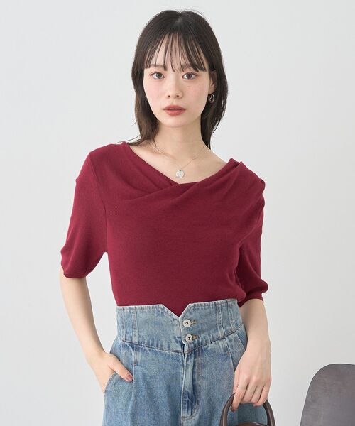 earth music&ecology(アースミュージックアンドエコロジー)の「ドレープニットプルオーバー(ニット/セーター・レディース・ブラック/ブラウン/ボルドー・FREE)」の3枚目の写真