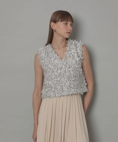 CADUNE（カデュネ）の「チュールヤーンメッシュニット（ニット