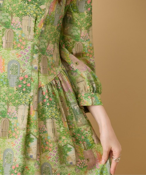 Jolly Poupee(ジョリープッペ)の「【22fabric】シークレットガーデン/ ワンピース(ワンピース・レディース・ベージュ/ネイビー・42/46)」の9枚目の写真