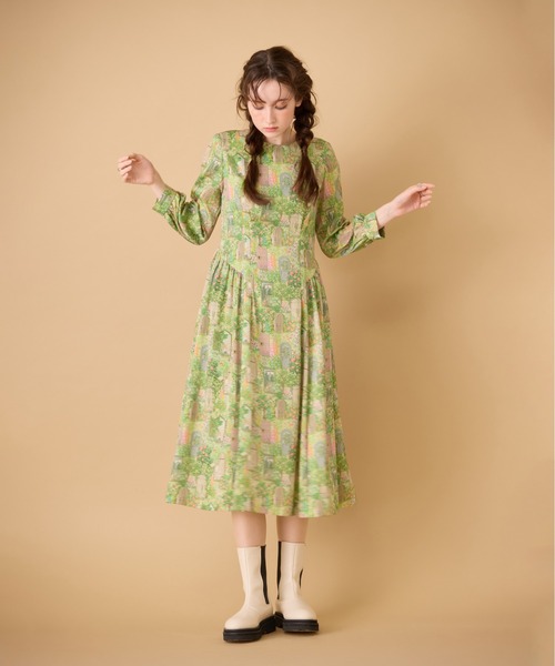 Jolly Poupee(ジョリープッペ)の「【22fabric】シークレットガーデン/ ワンピース(ワンピース・レディース・ベージュ/ネイビー・42/46)」の3枚目の写真