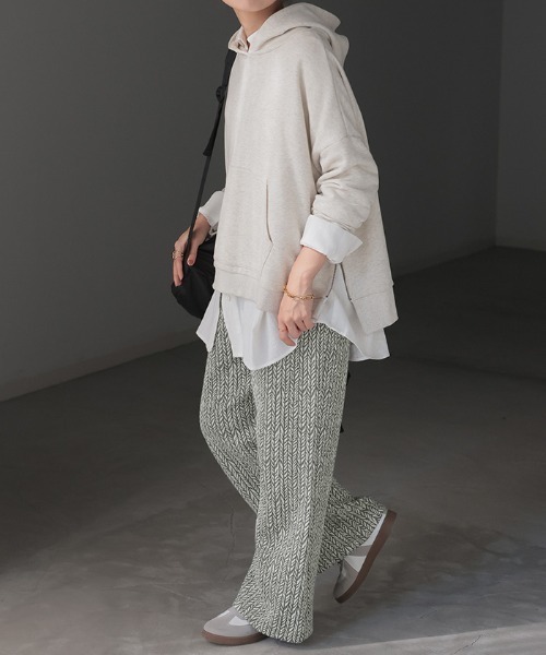 HUG.U（ハグユー）の「ジャガードワイドパンツ（その他パンツ・レディース・グレー×ホワイト/グレー/ブラック×ホワイト・L(レギュラー丈)/M(レギュラー丈)/L(トール丈)/M(トール丈)）」の14枚目の写真