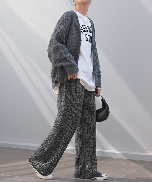 HUG.U（ハグユー）の「ジャガードワイドパンツ（その他パンツ・レディース・グレー×ホワイト/グレー/ブラック×ホワイト・L(レギュラー丈)/M(レギュラー丈)/L(トール丈)/M(トール丈)）」の17枚目の写真