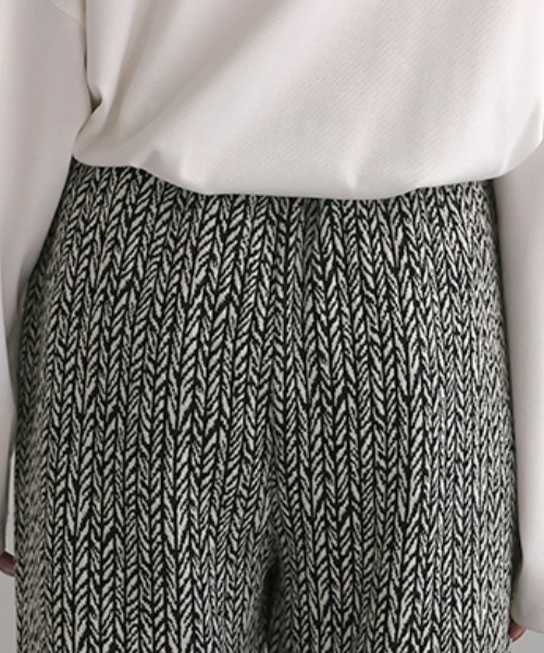 HUG.U（ハグユー）の「ジャガードワイドパンツ（その他パンツ・レディース・グレー×ホワイト/グレー/ブラック×ホワイト・L(レギュラー丈)/M(レギュラー丈)/L(トール丈)/M(トール丈)）」の10枚目の写真