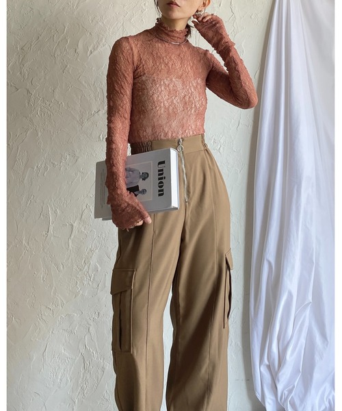 She's Closet(シーズクローゼット)の「長袖ハイネック透かし編みストレッチレースシアートップス(Tシャツ/カットソー・レディース・スモークピンク/ブラウン系その他/ブラック/ホワイト・FREE)」の7枚目の写真
