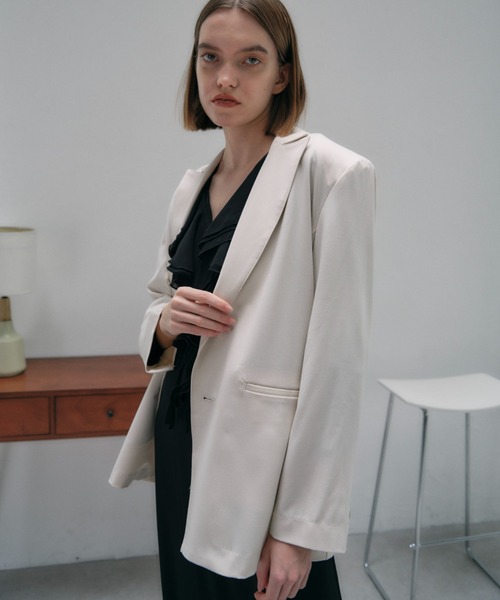 MAISON ELLIE(メゾンエリー)の「double ribbon open jacket(テーラードジャケット・レディース・グレー/ブラック/アイボリー・FREE)」の4枚目の写真