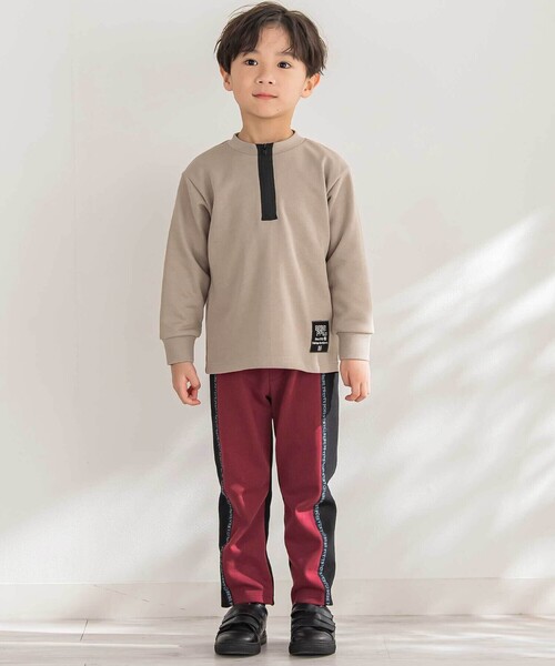 BeBe Petits Pois Vert(ベベプチポワヴェール)の「【店舗限定】ポンチロゴライン切り替えパンツ(その他パンツ・キッズ・ブラック系その他/レッド系その他2・100cm/110cm/120cm/140cm/160cm/150cm/130cm)」の6枚目の写真