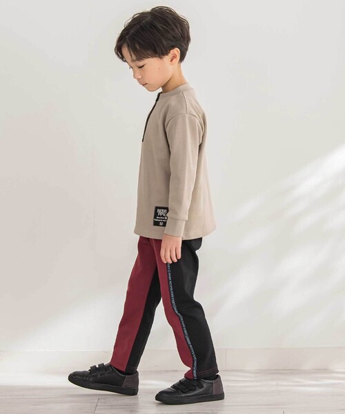 BeBe Petits Pois Vert(ベベプチポワヴェール)の「【店舗限定】ポンチロゴライン切り替えパンツ(その他パンツ・キッズ・ブラック系その他/レッド系その他2・100cm/110cm/120cm/140cm/160cm/150cm/130cm)」の7枚目の写真