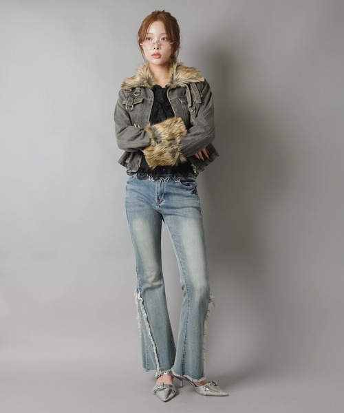 SPINNS（スピンズ）の「ファーで差がつく！平成ギャル復刻デニムジャケット（デニムジャケット・レディース・ブラック/ブルー・ONESIZE）」の16枚目の写真