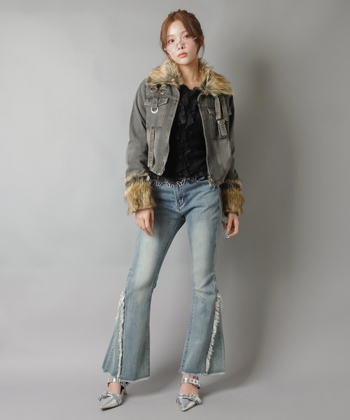 SPINNS（スピンズ）の「ファーで差がつく！平成ギャル復刻デニムジャケット（デニムジャケット・レディース・ブラック/ブルー・ONESIZE）」の18枚目の写真