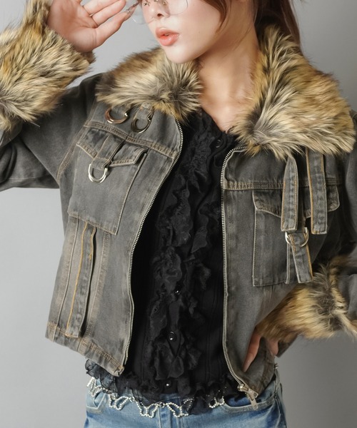 SPINNS（スピンズ）の「ファーで差がつく！平成ギャル復刻デニムジャケット（デニムジャケット・レディース・ブラック/ブルー・ONESIZE）」の8枚目の写真