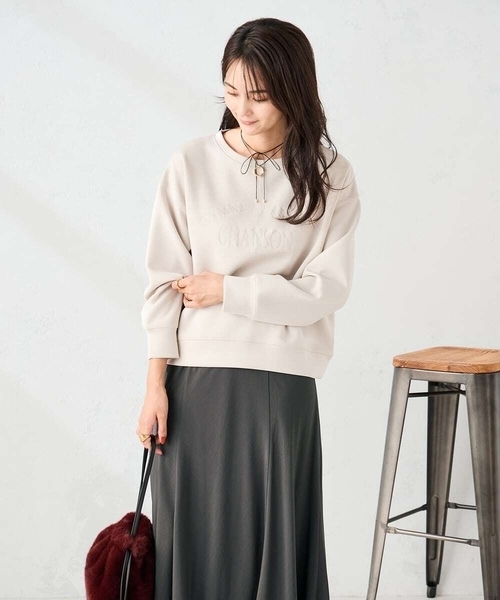 a.v.v(アーヴェヴェ)の「刺繍ロゴショートダンボールスウェット(スウェット・レディース・ネイビー/クリーム/グレー系その他・40/38/36)」の16枚目の写真