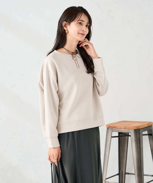 a.v.v(アーヴェヴェ)の「刺繍ロゴショートダンボールスウェット(スウェット・レディース・ネイビー/クリーム/グレー系その他・40/38/36)」の10枚目の写真