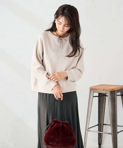 a.v.v(アーヴェヴェ)の「刺繍ロゴショートダンボールスウェット(スウェット・レディース・ネイビー/クリーム/グレー系その他・40/38/36)」の12枚目の写真