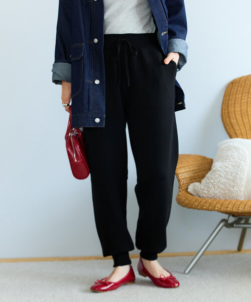 FREAK'S STORE（フリークスストア）の「限定展開　ニット ジョガー イージーパンツ（その他パンツ・レディース・ブルー/チャコールグレー/杢グレー/ナチュラル/ブラック/ダークブラウン/ライトグレー・SMALL/MEDIUM）」の19枚目の写真