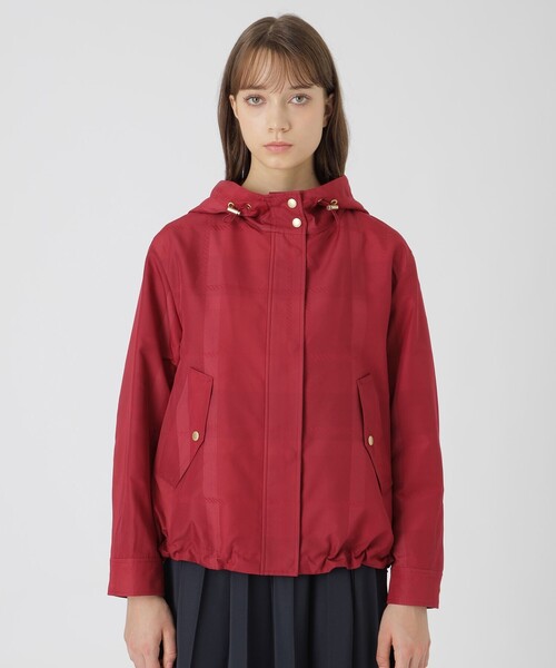 BLUE LABEL CRESTBRIDGE（ブルーレーベルクレストブリッジ）の