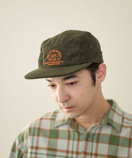 BAYFLOW（ベイフロー）の「カラー刺繍コーデュロイCAP（キャップ・メンズ・ベージュ/ネイビー/カーキ・FREE）」の2枚目の写真