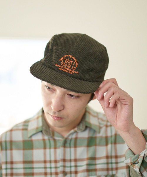 BAYFLOW(ベイフロー)の「カラー刺繍コーデュロイCAP(キャップ・メンズ・ベージュ/ネイビー/カーキ・FREE)」の13枚目の写真