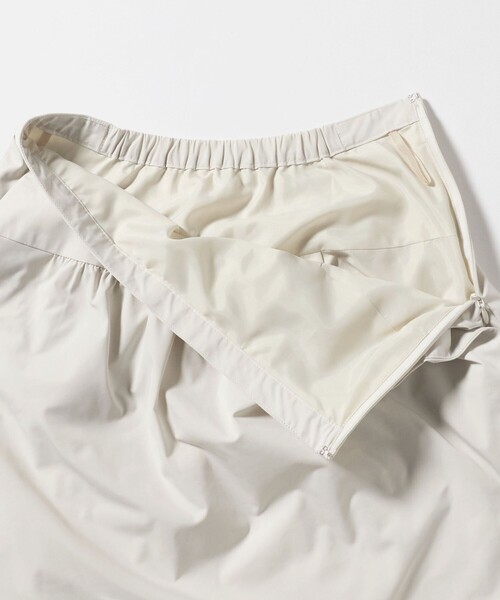 BEAUTY&YOUTH UNITED ARROWS（ビューティーアンドユースユナイテッドアローズ）の「ポリエステル バルーンスカート（スカート・レディース・オフホワイト/ブラック・S/M）」の5枚目の写真