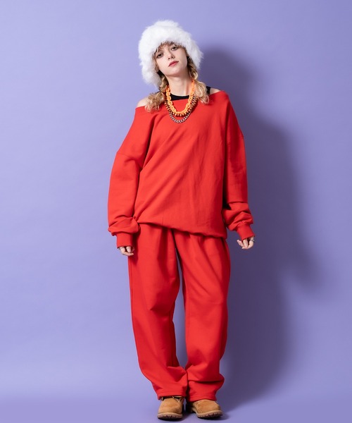 a.p.o.v. オフショルダーダメージスウェットオーバーサイズトレーナー