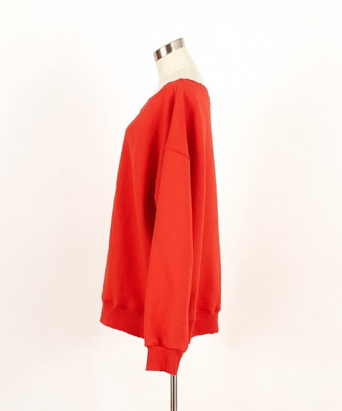 a.p.o.v. オフショルダーダメージスウェットオーバーサイズトレーナー