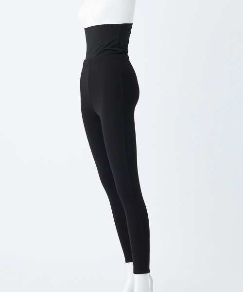 FILA GOLF(フィラゴルフ )の「【FILA GOLF:フィラゴルフ】レディース腹巻付きレギンス ゴルフ アウトドア スポーツ 散歩(レギンス/スパッツ・レディース・ブラック・L/XL/S/M)」の4枚目の写真