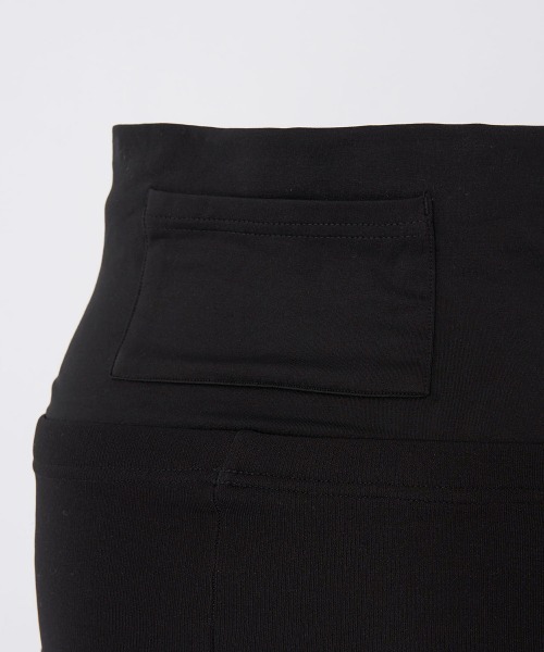 FILA GOLF(フィラゴルフ )の「【FILA GOLF:フィラゴルフ】レディース腹巻付きレギンス ゴルフ アウトドア スポーツ 散歩(レギンス/スパッツ・レディース・ブラック・L/XL/S/M)」の9枚目の写真