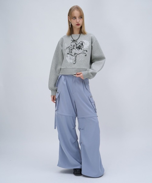 HARE(ハレ)の「Flowerシシュウスウェット(HARE)(スウェット・レディース・ブラック/ホワイト/レッド/グレー/ブラック系その他/グレー系その他・FREE)」の10枚目の写真