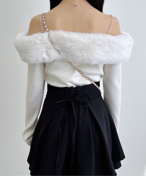 INGNI（イング）の「2Wayエコファーオフショルニット（ニット/セーター・レディース・ブラック/アイボリー/ブラウン/グレー・M）」の16枚目の写真